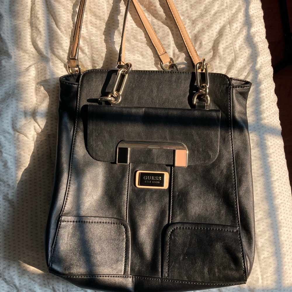 Guess Purse - Picture 2 of 9